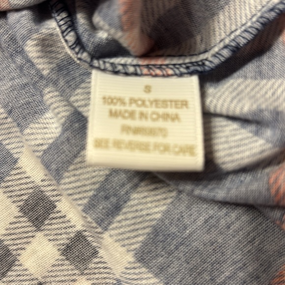 Eden & Olivia Plaid button down Shirt blue, red and white size small - Picture 5 of 10